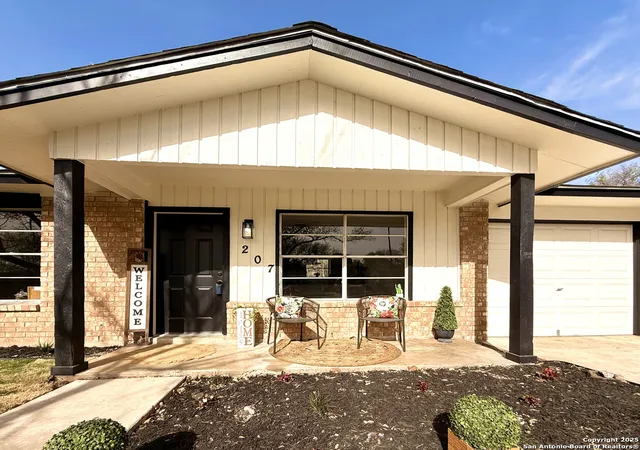 Photo 3 of Single family home for sale at 207 Brenda, Converse, TX 78109 | MLS# 1846285 | Listing updated on 2026-04-11