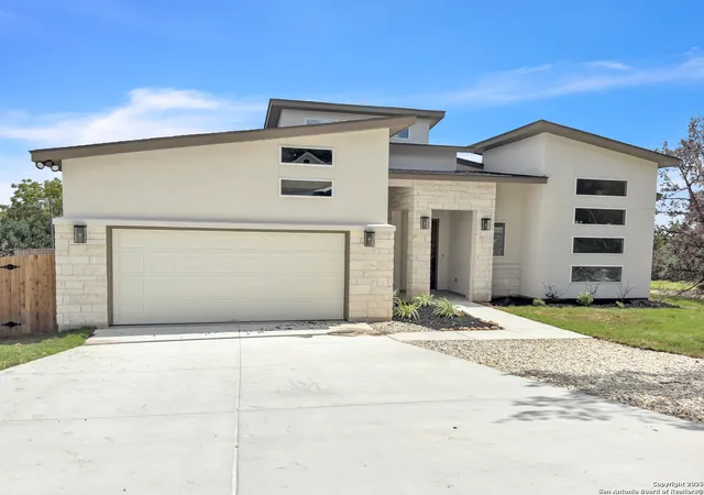 Photo 1 of Single family home for sale at 1218 High Point Lot #521, Spring Branch, TX 78070 | MLS# 1846323 | Listing updated on 2025-11-09