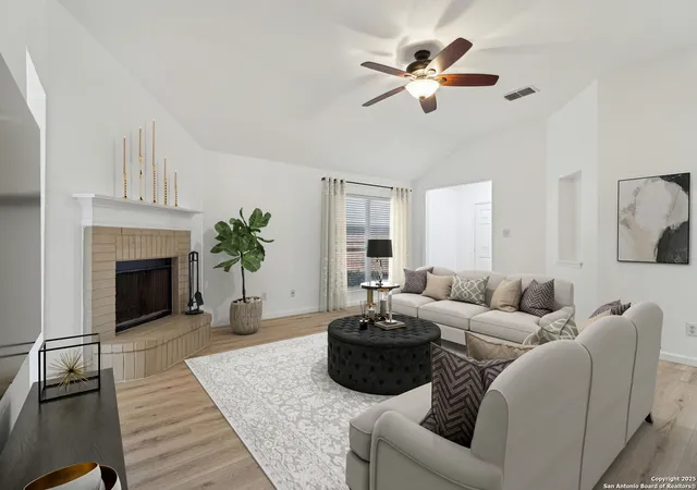 Photo 3 of Sale Pending at 6422 Ithaca Fls, San Antonio, TX 78239 | MLS# 1846633 | Listing updated on 2025-12-20