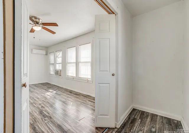 Photo 3 of Single family home for sale at 3326 W Travis, San Antonio, TX 78207 | MLS# 1846763 | Listing updated on 2025-03-10