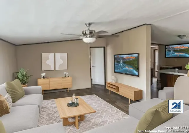 Photo 3 of Sale Pending at 585 Cr 6753, Devine, TX 78016 | MLS# 1846796 | Listing updated on 2025-10-01