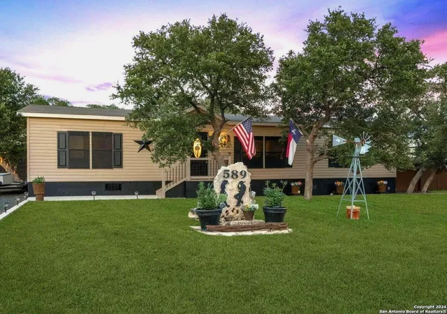 Photo 2 of Manufactured home for sale at 589 Pr 1507, Bandera, TX 78003 | MLS# 1846914 | Listing updated on 2025-09-12