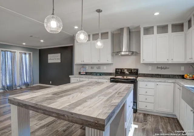 2nd image of 4817 Fm 476, Poteet, TX 78065 | MLS# 1846943