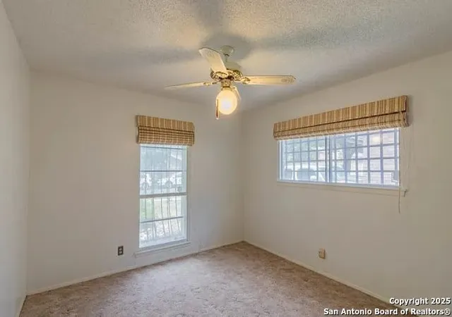 Photo 4 of Single family home for sale at 938 Clearview, San Antonio, TX 78228 | MLS# 1846999 | Listing updated on 2025-07-13