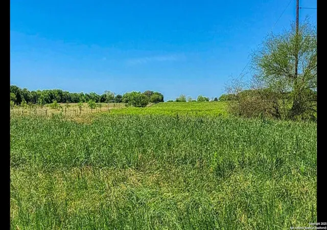 Photo 3 of Land for sale at 160 N 1st St, Floresville, TX 78114 | MLS# 1847017 | Listing updated on 2026-05-01