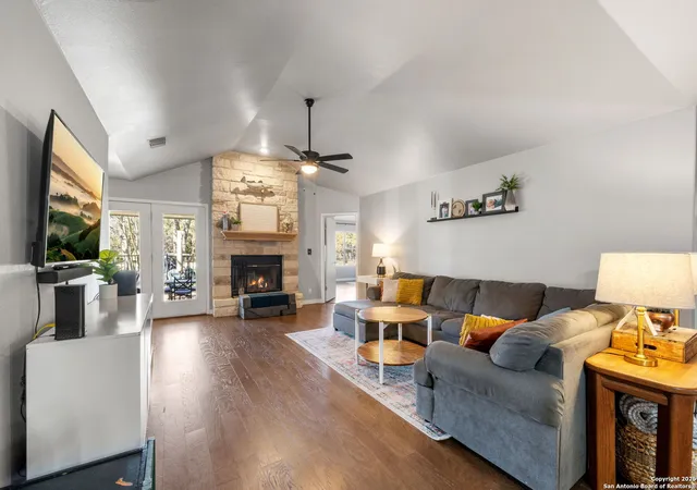 1st image of 21 Par View, Wimberley, TX 78676 | MLS# 1847095
