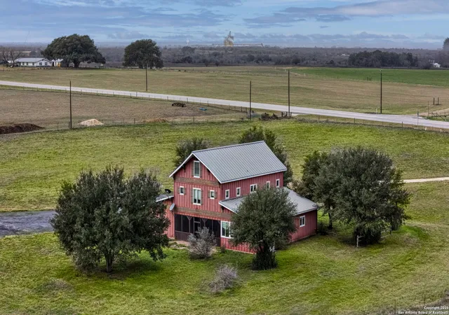 image of 3893 State Hwy 97, Floresville, TX 78114 | MLS# 1847284