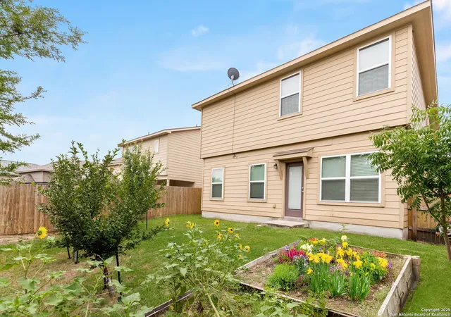 1st image of 113 Wedgewood Way, San Marcos, TX 78666 | MLS# 1847296