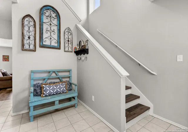 2nd image of 113 Wedgewood Way, San Marcos, TX 78666 | MLS# 1847296