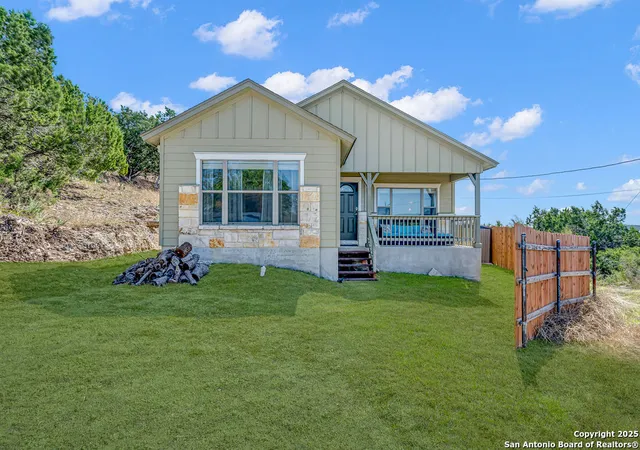 Photo 1 of Sale Pending at 428 Kings Dr, Canyon Lake, TX 78133 | MLS# 1847471 | Listing updated on 2026-02-23