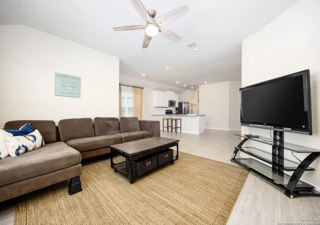Photo 3 of Sale Pending at 6023 Akin Stroll, San Antonio, TX 78261 | MLS# 1847536 | Listing updated on 2025-11-25