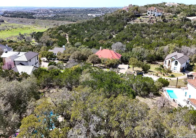 4th image of 44 Trophy Ridge, San Antonio, TX 78258 | MLS# 1847620
