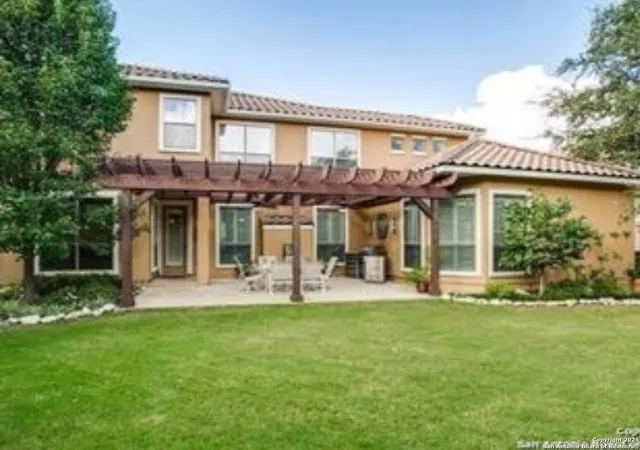 Photo 2 of Single family home for sale at 1135 Via Belcanto, San Antonio, TX 78260 | MLS# 1847658 | Listing updated on 2025-12-28