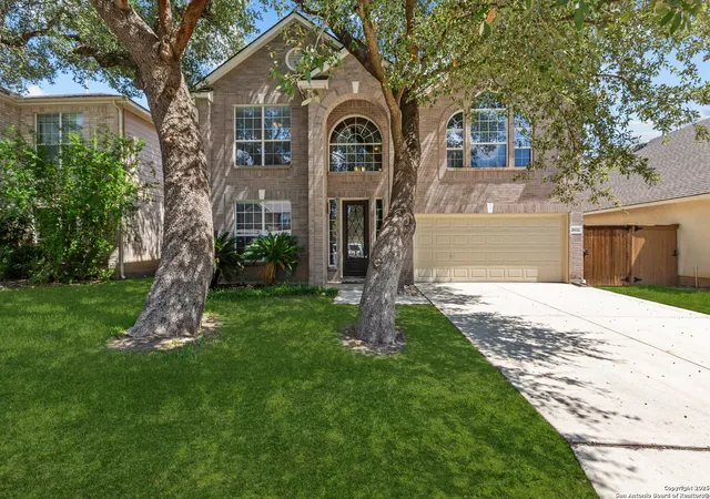 Photo 2 of Sale Pending at 24406 Treaty Crk, San Antonio, TX 78255 | MLS# 1847799 | Listing updated on 2025-11-11