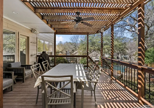 Photo 3 of Single family home for sale at 8615 Solano Dr, Helotes, TX 78023 | MLS# 1847819 | Listing updated on 2025-03-15