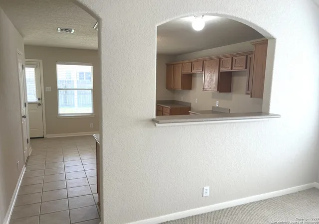 Photo 3 of Sale Pending at 431 Roadrunner, New Braunfels, TX 78130 | MLS# 1848202 | Listing updated on 2025-11-15