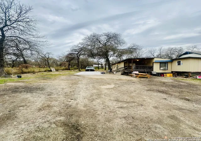 Photo 2 of Manufactured home for sale at 23015 Deer Run Dr, San Antonio, TX 78264 | MLS# 1848204 | Listing updated on 2025-03-19