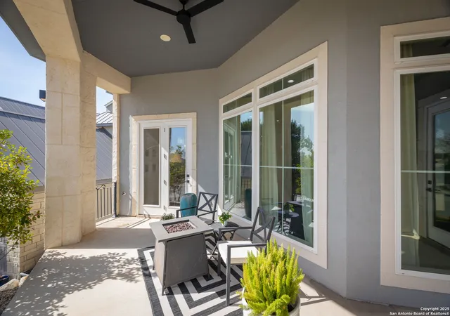 2nd image of 727 Mission Trail, New Braunfels, TX 78130 | MLS# 1848211