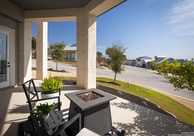 3rd image of 727 Mission Trail, New Braunfels, TX 78130 | MLS# 1848211