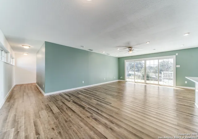 Photo 3 of Sale Pending at 124 Herweck, San Antonio, TX 78213 | MLS# 1848301 | Listing updated on 2025-12-10