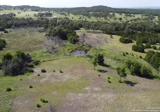 Photo 3 of Single family home for sale at 321 Vista View, Spring Branch, TX 78070 | MLS# 1848603 | Listing updated on 2026-02-05