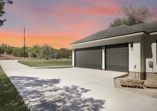 Photo 1 of Single family home for sale at 211 Serenity Pass, Spring Branch, TX 78070 | MLS# 1848639 | Listing updated on 2025-03-17