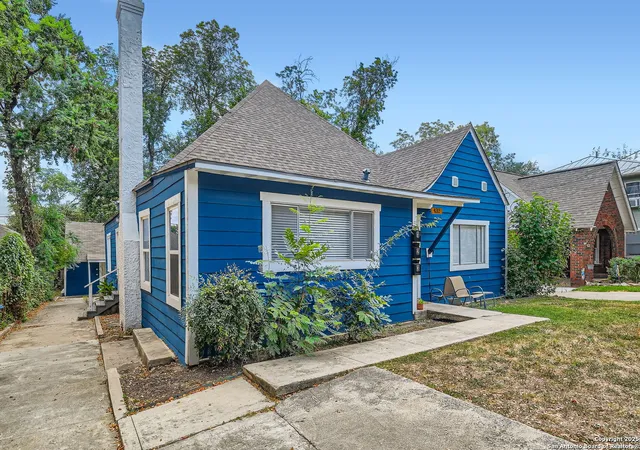Photo 1 of Multi family home for sale at 432 Fulton, San Antonio, TX 78212 | MLS# 1848745 | Listing updated on 2026-01-24