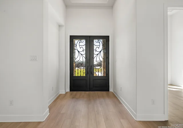 Photo 2 of Single family home for sale at 241 Stone Loop, Castroville, TX 78009 | MLS# 1848922 | Listing updated on 2026-02-20