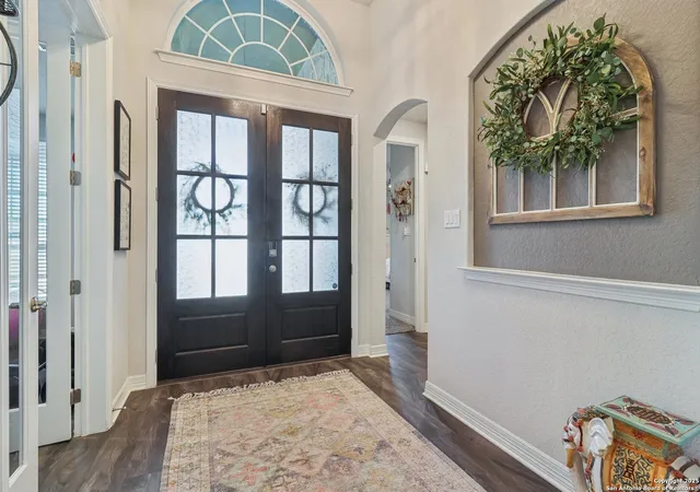 Photo 4 of Sale Pending at 689 Lilly Blf, Castroville, TX 78009 | MLS# 1849012 | Listing updated on 2026-02-05