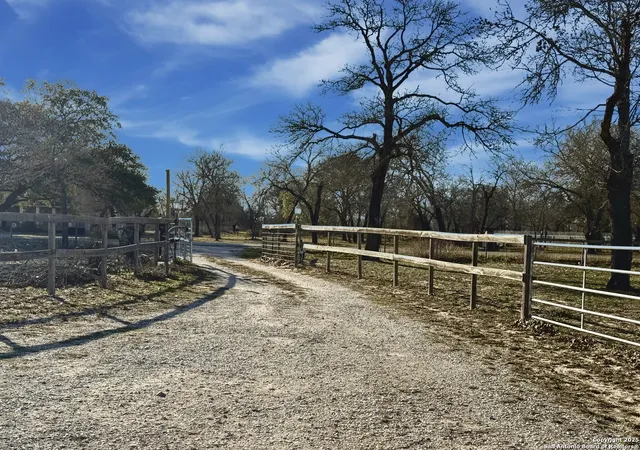 2nd image of 2299 County Road 770, Natalia, TX 78059 | MLS# 1849036