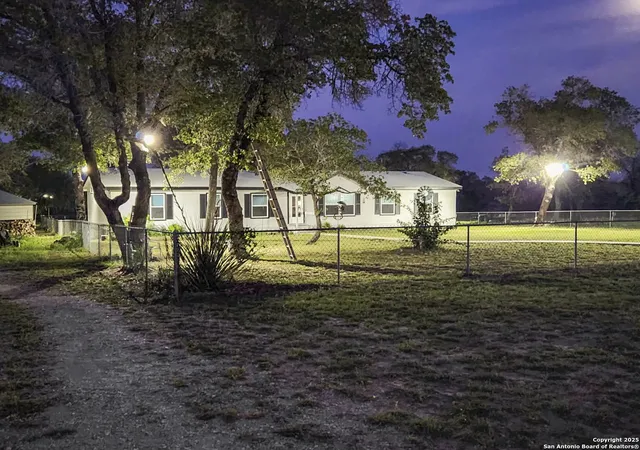4th image of 2299 County Road 770, Natalia, TX 78059 | MLS# 1849036