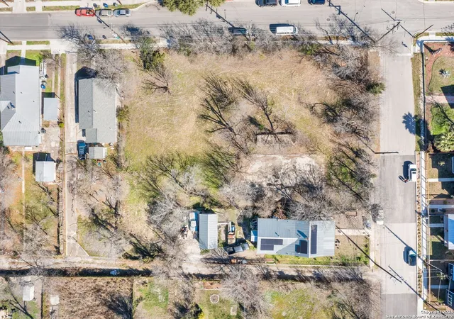Photo 3 of Land for sale at 931 N Olive, San Antonio, TX 78202 | MLS# 1849206 | Listing updated on 2025-04-12