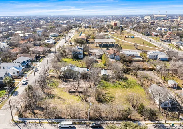 Photo 2 of Land for sale at 931 N Olive, San Antonio, TX 78202 | MLS# 1849206 | Listing updated on 2025-04-12