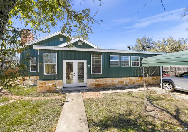 Photo 1 of Single family home for sale at 541 Robindale, Bandera, TX 78003 | MLS# 1849245 | Listing updated on 2026-05-04