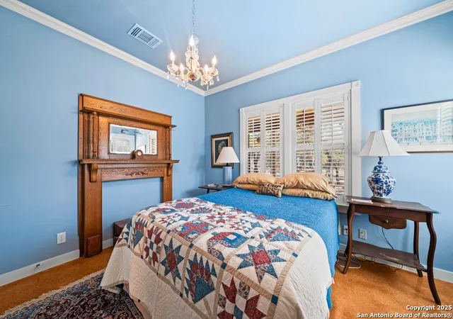 Photo 3 of Single family home for sale at 2365 Lakeshore, Canyon Lake, TX 78133 | MLS# 1849258 | Listing updated on 2025-10-08