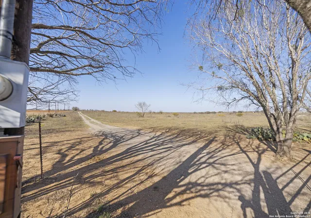4th image of 0 W Payne, Somerset, TX 78069 | MLS# 1849318
