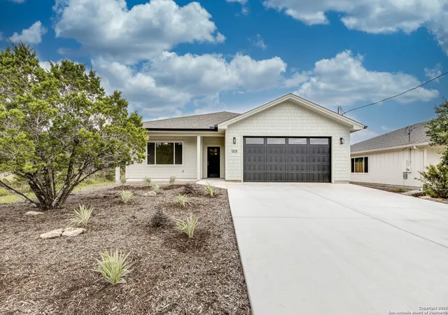 Photo 1 of Single family home for sale at 1419 Live Oak, Spring Branch, TX 78070 | MLS# 1849439 | Listing updated on 2025-09-25
