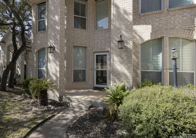 Photo 3 of Single family home for sale at 6519 Grove Creek, San Antonio, TX 78256 | MLS# 1849470 | Listing updated on 2025-10-12