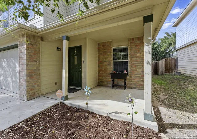 Photo 1 of Single family home for sale at 7611 Presidio Creek, Boerne, TX 78015 | MLS# 1849585 | Listing updated on 2025-09-30
