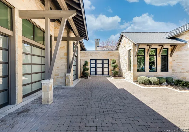 Photo 3 of Single family home for sale at 24527 Cliff Line, San Antonio, TX 78257 | MLS# 1849739 | Listing updated on 2025-10-12