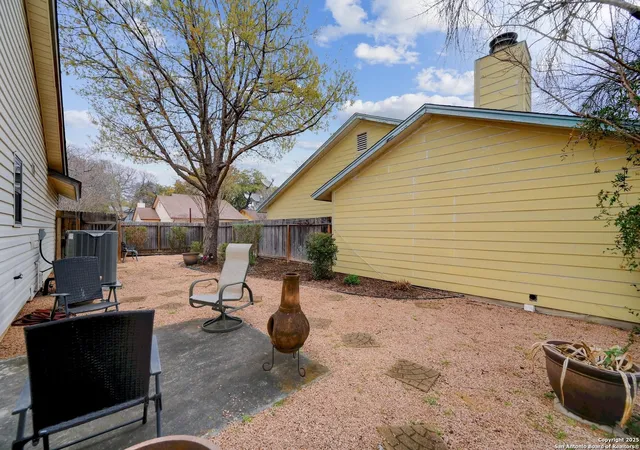 Photo 2 of Single family home for sale at 13634 Princes Knoll, San Antonio, TX 78231 | MLS# 1849757 | Listing updated on 2025-03-17