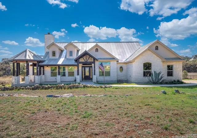 3rd image of 101 Lucky Ridge, Bandera, TX 78003 | MLS# 1849838
