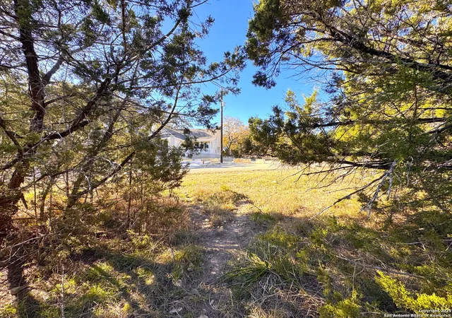 Photo 4 of Land for sale at 1100 Diamondhead, Canyon Lake, TX 78133 | MLS# 1849840 | Listing updated on 2026-07-07