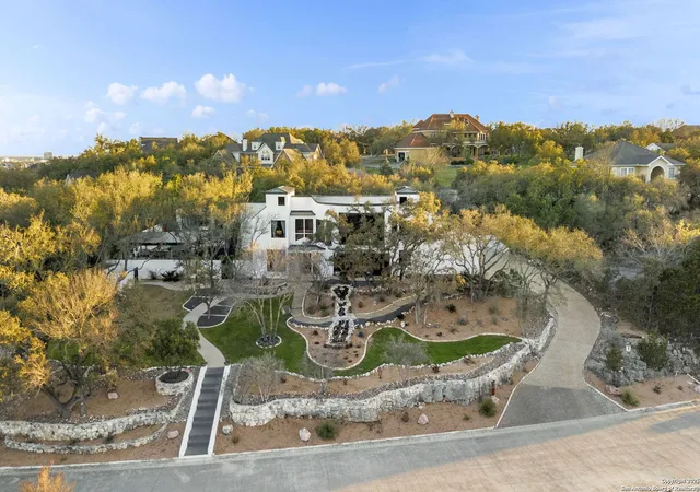 Photo 3 of Sale Pending at 16 Trophy Ridge, San Antonio, TX 78258 | MLS# 1849873 | Listing updated on 2026-05-16