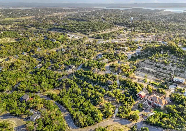 Photo 4 of Land for sale at 863 Valley Ridge, Canyon Lake, TX 78133 | MLS# 1850086 | Listing updated on 2025-12-01