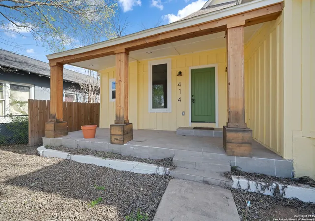 Photo 3 of Single family home for sale at 414 Wharton, San Antonio, TX 78210 | MLS# 1850222 | Listing updated on 2025-12-14