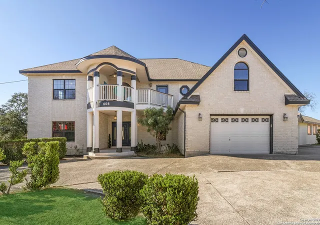 1st image of 606 E Sunshine, San Antonio, TX 78228 | MLS# 1850472