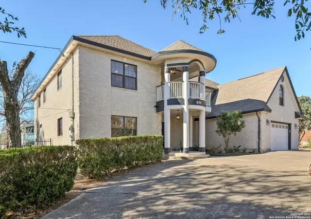 2nd image of 606 E Sunshine, San Antonio, TX 78228 | MLS# 1850472