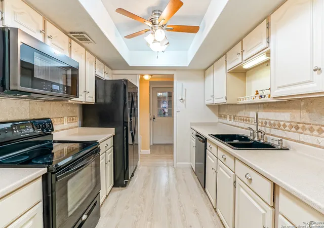 Photo 3 of Single family home for sale at 8418 Echo Creek, San Antonio, TX 78240 | MLS# 1850476 | Listing updated on 2025-09-25