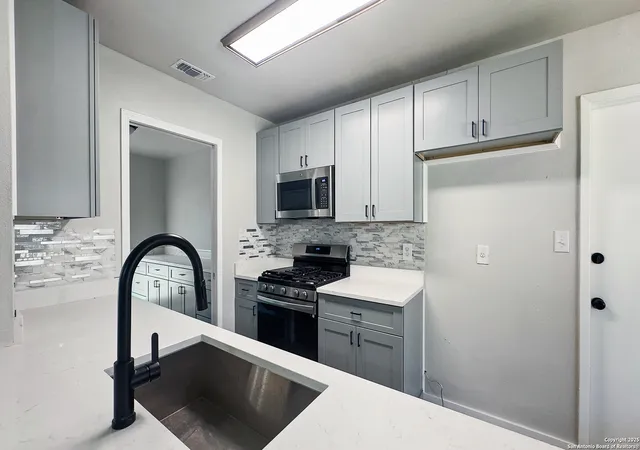 Photo 3 of Sale Pending at 4251 Big Meadows, San Antonio, TX 78230 | MLS# 1850483 | Listing updated on 2025-07-03